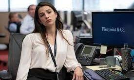 Gorgeous Journalist Turned Actress Strips Nude for Debut, Shows Off Jiggling Tits and Takes Sexy Selfies