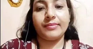 Telugu MILF Live on Chamet Showing Her Face and Big Boobs